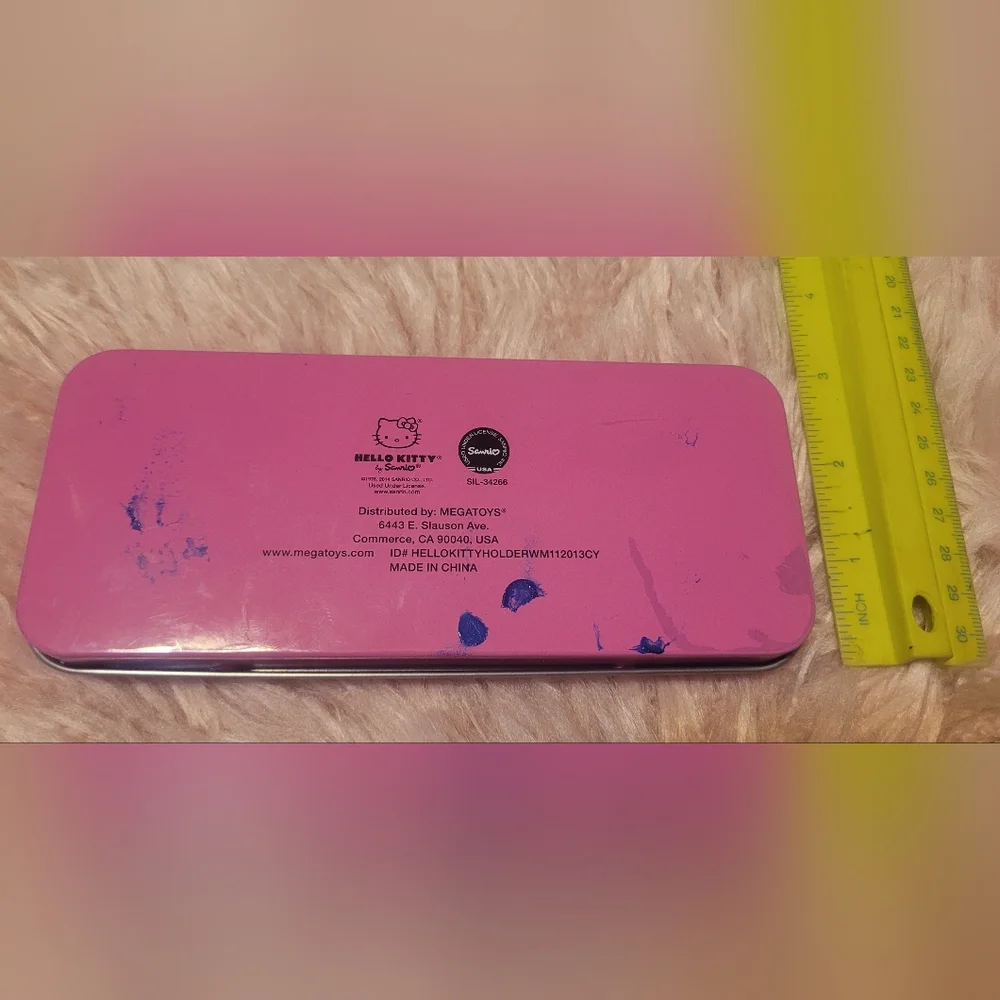 Sanrio Hello Kitty tin case